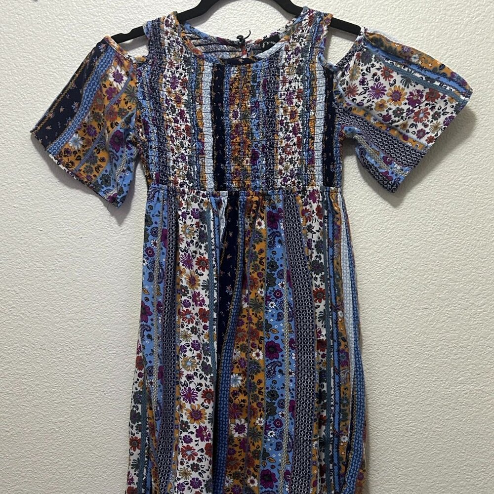 Art Class blue floral dress, flutter sleeves, cold shoulder, girl's Large 10/12